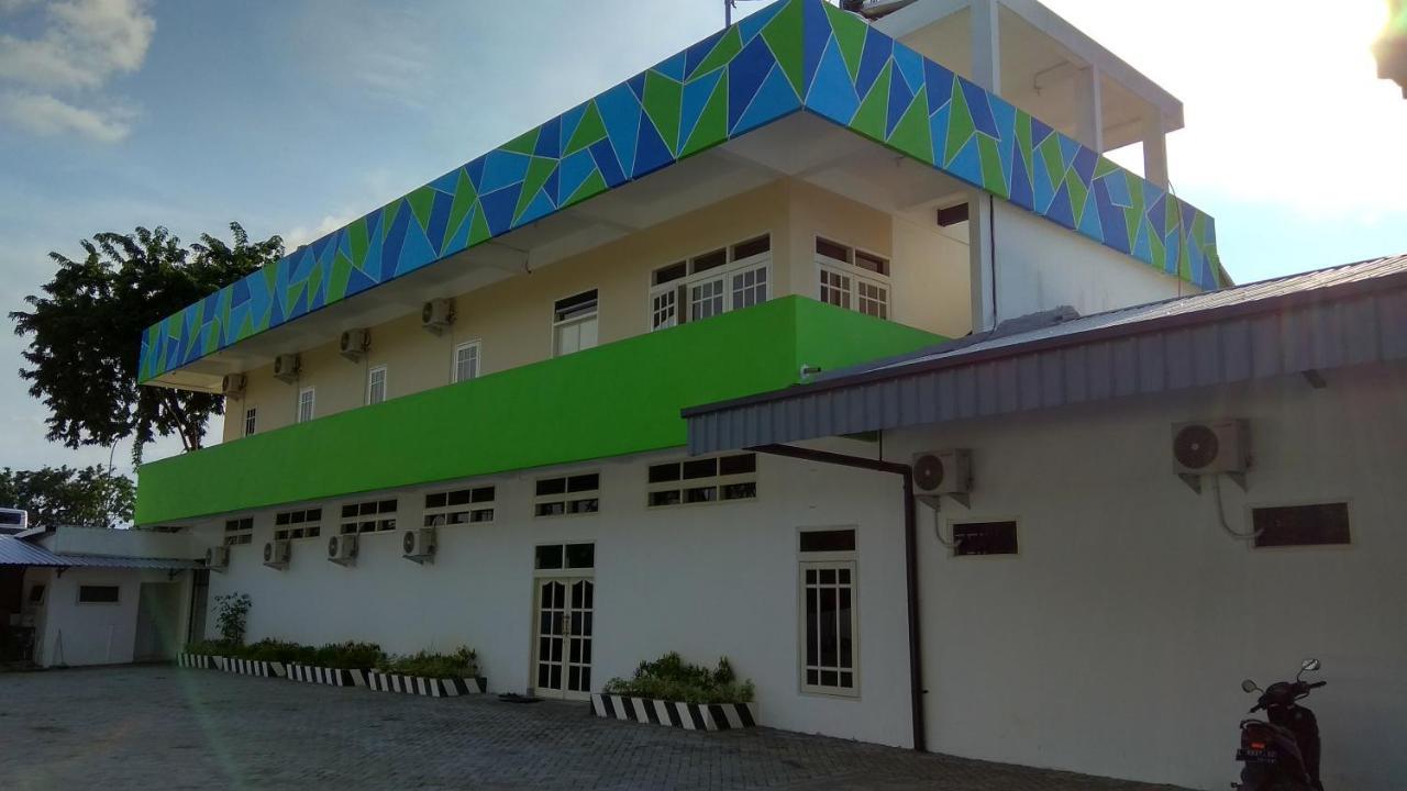 Kokonut Guesthouse Σουραμπάγια Εξωτερικό φωτογραφία